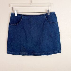 Vintage Guess Denim Jean Mini Skirt Size 32